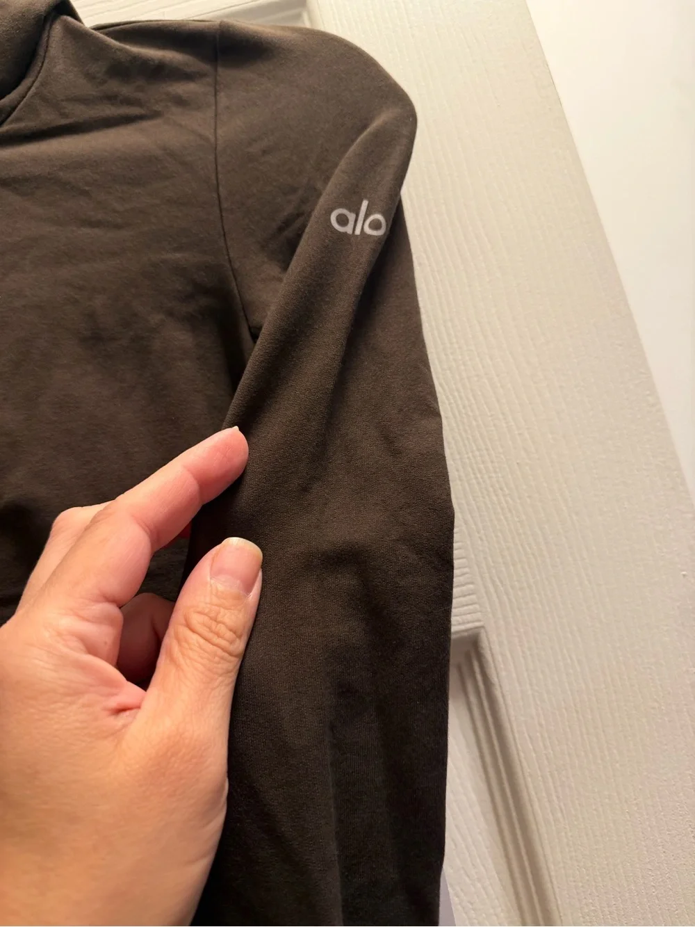 ALO Yoga Sway Full Zip Hoodie in Espresso XS